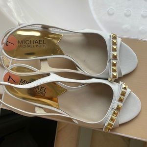 Michael Michael Kors White peep toe Livy Sandal